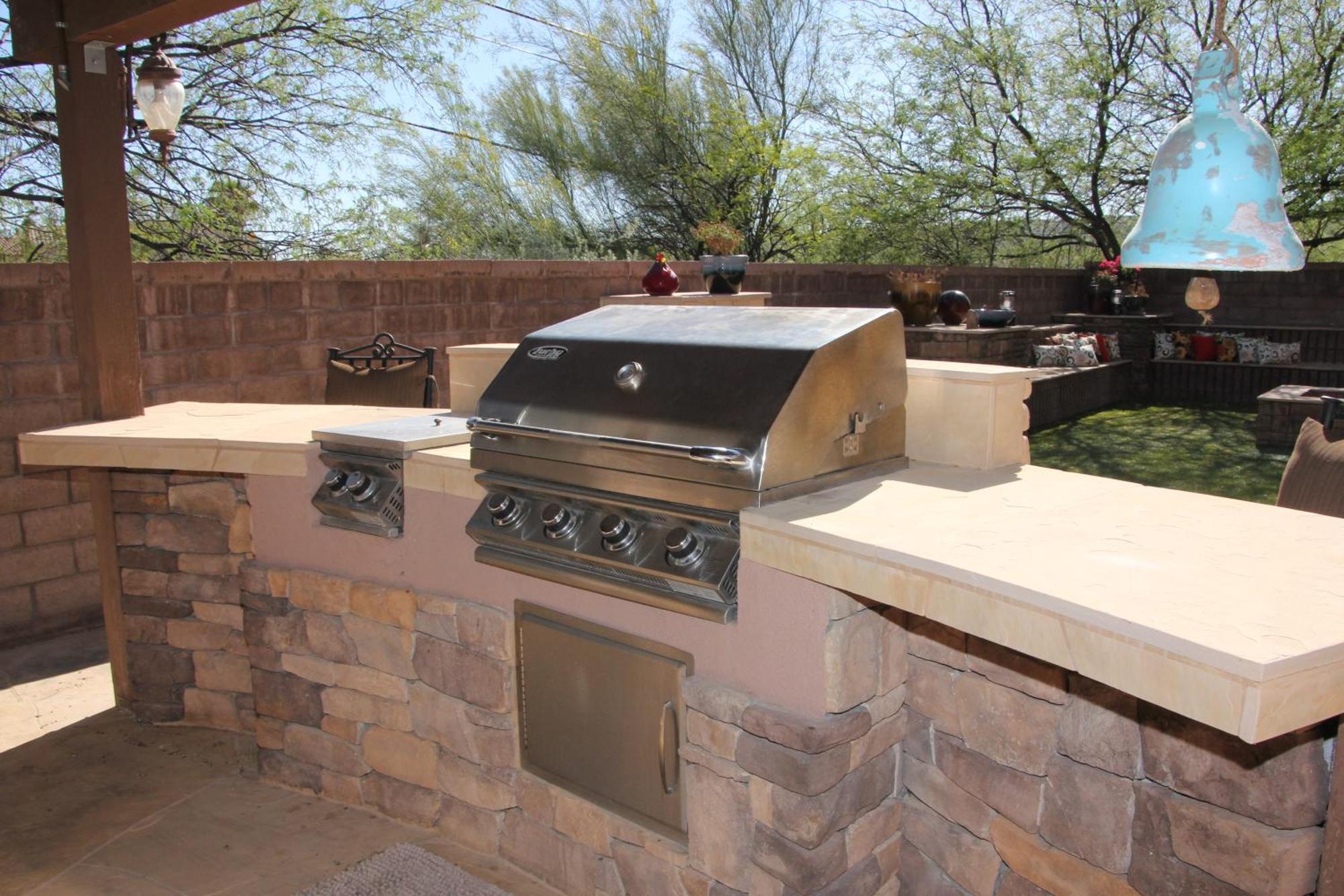 Your Home Away From Home Tucson Exterior photo